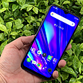 realme 5 Pro 四攝迅猛龍智慧型手機 開箱 (ifans 林小旭) (19).png