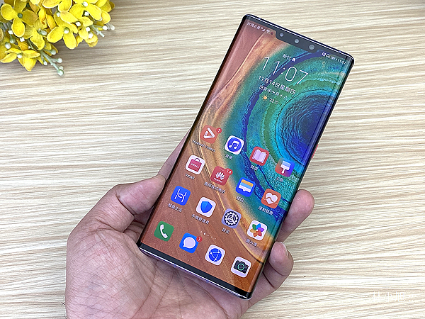 HUAWEI Mate 30 Pro 開箱 (ifans 林小旭) (97).png