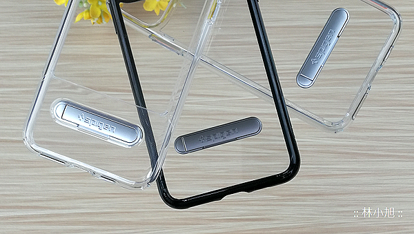 Spigen Ultra Hybrid 與 Slim Armor Essential S 防摔支架保護殼開箱 (39).png