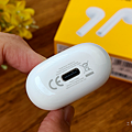 realme Buds Air 無線充電真無線藍牙耳機開箱 (ifans 林小旭) (7).png