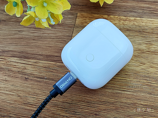 realme Buds Air 無線充電真無線藍牙耳機開箱 (ifans 林小旭) (22).png