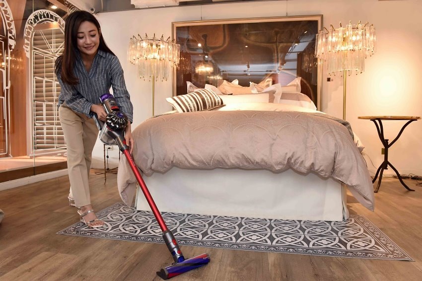 Dyson V8 Slim Fluffy 無線吸塵器 (6).JPG