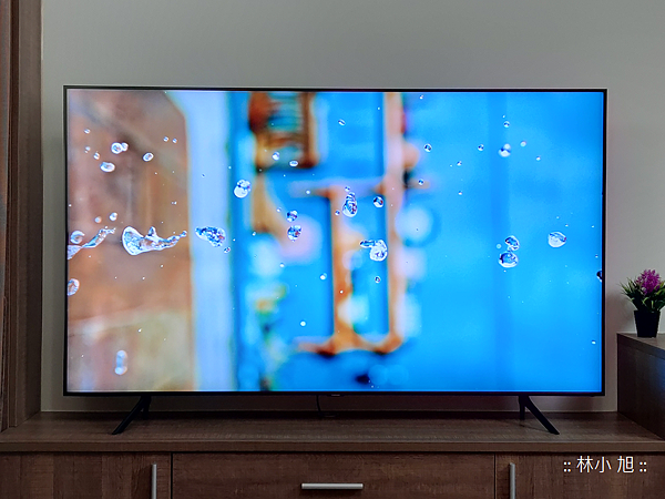 Samsung 三星 Q60T QLED 量子點顯色技術 Smart 4K TV 智慧電視 65 吋 (QA65Q60TAW) 開箱 (ifans 林小旭) (69).png