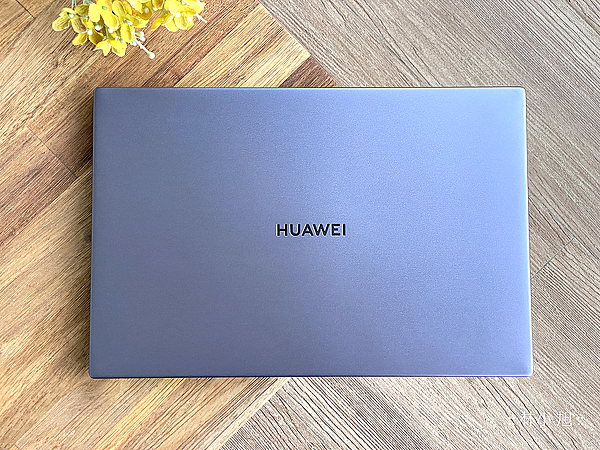 HUAWEI MateBook D14 筆記型電腦開箱 (ifans 林小旭) (11).png