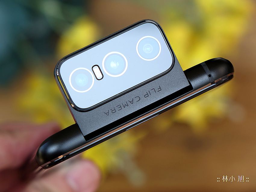 華碩 ASUS Zenfone 7 Pro 開箱 (ifans 林小旭) (20).png 華碩 ASUS Zenfone 7 Pro 開箱 (ifans 林小旭) (20).png