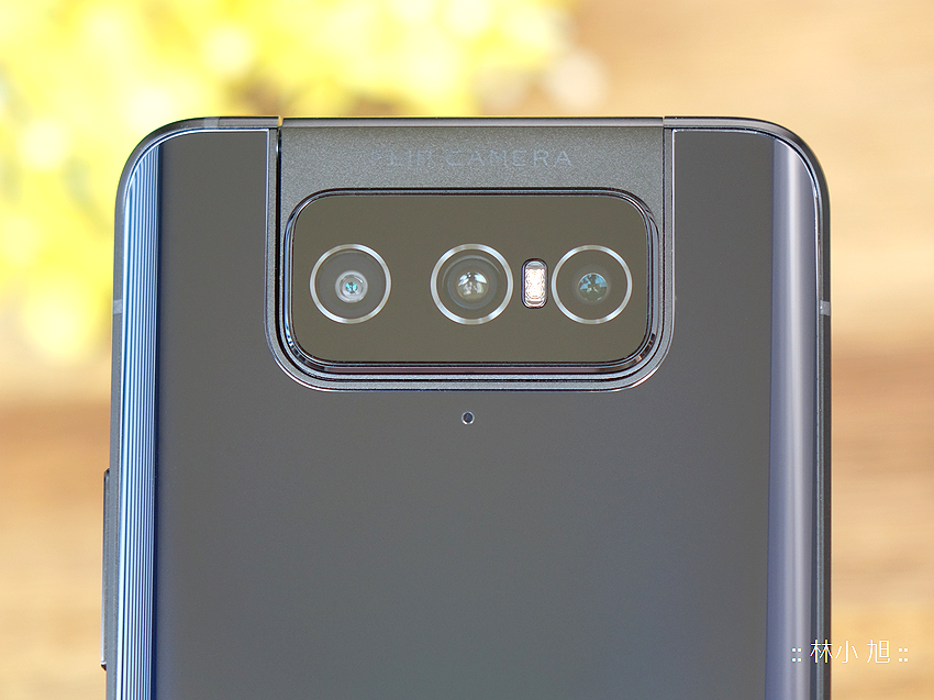 華碩 ASUS Zenfone 7 Pro 開箱 (ifans 林小旭) (3).png 華碩 ASUS Zenfone 7 Pro 開箱 (ifans 林小旭) (3).png