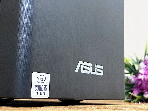 ASUS ExpertCenter W7 Tower (W700TA) 開箱 (ifans 林小旭) (5).png