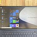 ASUS ExpertBook B9 (B9450) 開箱 (ifans 林小旭) (18).png