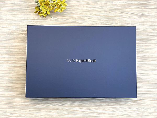 ASUS ExpertBook B9 (B9400) 筆記型電腦開箱 (ifans 林小旭) (40).png