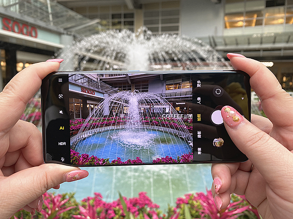 MI 11 小米 11 開箱 (ifans 林小旭) (19).png