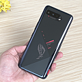 ASUS ROG Phone 5 開箱 (ifans 林小旭) (15).png