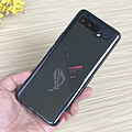 ASUS ROG Phone 5 開箱 (ifans 林小旭) (14).png