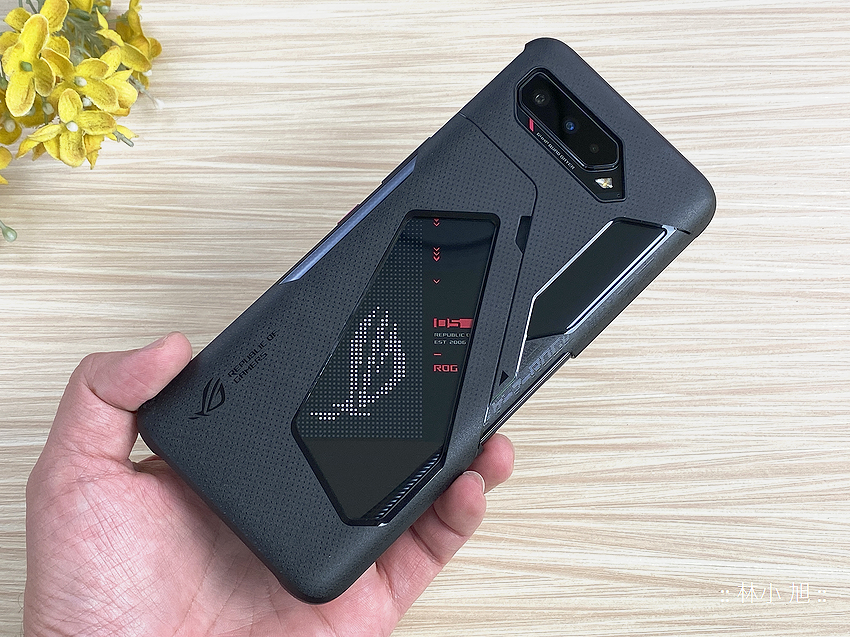 ASUS ROG Phone 5 開箱 (ifans 林小旭) (71).png