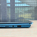 ASUS ZenBook Duo (UX482) 筆記型電腦開箱 (ifans 林小旭) (1).gif