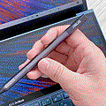 ASUS ZenBook Duo (UX482) 筆記型電腦開箱 (ifans 林小旭) (4).gif