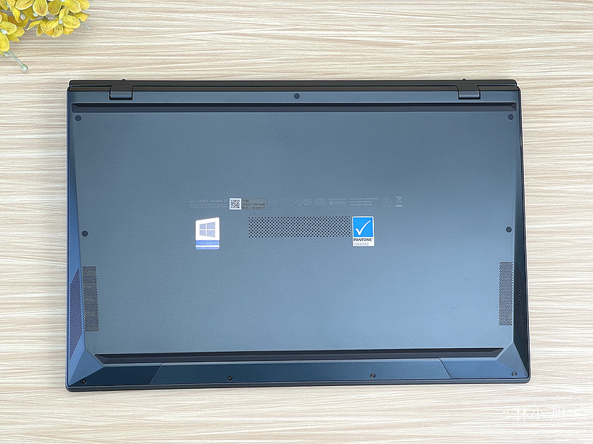 ASUS ZenBook Duo (UX482) 筆記型電腦開箱 (ifans 林小旭) (18).png