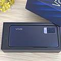 vivo V21 智慧型手機開箱 (ifans 林小旭) (23).png