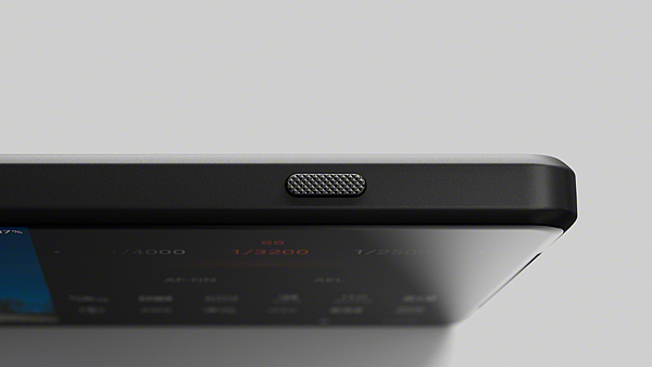 Xperia 1 III_camera_shutterbutton-Mid.png