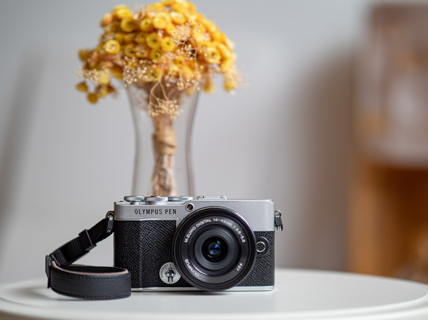 OLYMPUS PEN E-P7 日系復古微型單眼相機_經典銀黑_單機身建議售價NT$24,990.png