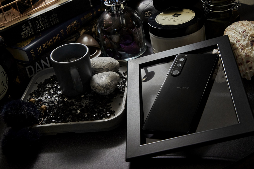 圖說、Xperia 5 III推出鏡綠、鏡黑、鏡粉三色,搭配電信優惠資費方案,將Xperia 5 III以0元帶回家 (2).png 圖說、Xperia 5 III推出鏡綠、鏡黑、鏡粉三色,搭配電信優惠資費方案,將Xperia 5 III以0元帶回家 (2).png