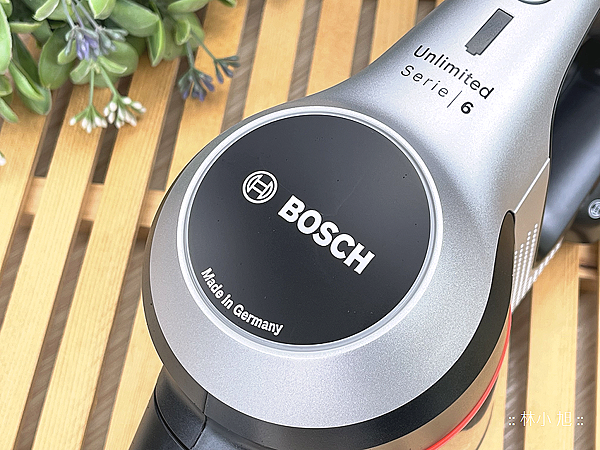 BOSCH Unlimited S6 輕量多功能手持無線吸塵器 (ifans 林小旭) (39).png