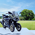 KYMCO 光陽三輪版 CV3 (ifans 林小旭) (2).png