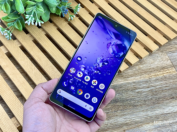 夏普 SHARP AQUOS zero6 開箱 (ifans 林小旭) (12).png