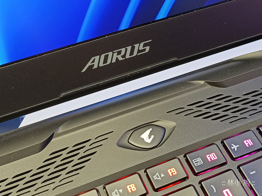 技嘉 AORUS 系列電競筆電 (ifans 林小旭) (3).png