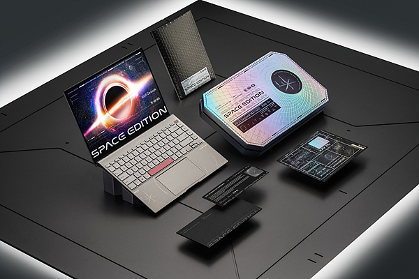 Zenbook太空紀念版從包裝到筆電機身，皆採獨特太空主題設計。.png