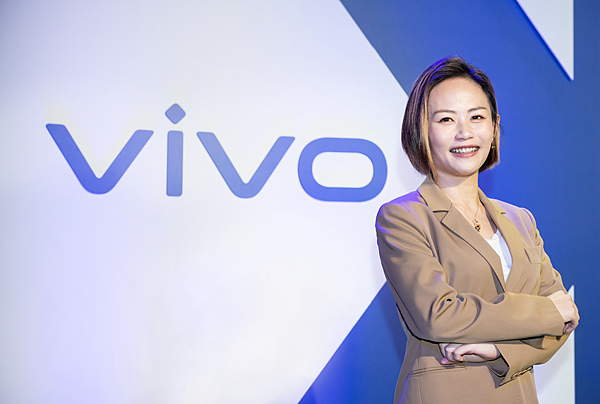 vivo業務副總陳怡婷表示，vivo X80攜手晶片大廠聯發科技，首次將天璣9000應用在旗艦機種中.png