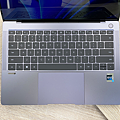 HUAWEI 旗艦 MateBook X Pro  筆記型電腦開箱 (ifans 林小旭) (1).png