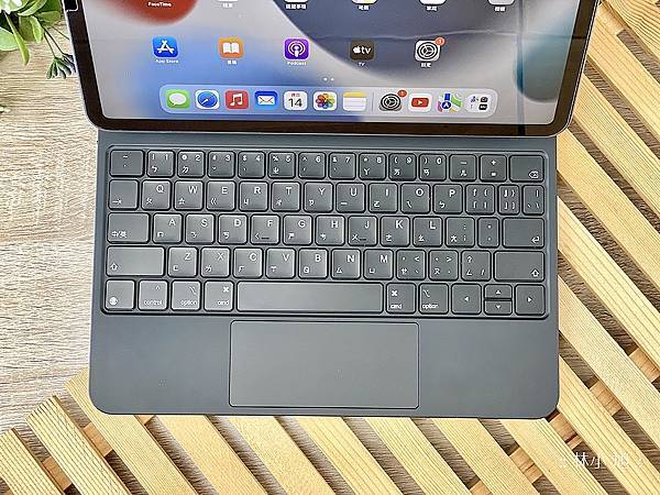 Kamera T89 Magic 鍵盤保護套開箱 (ifans 林小旭) (11).png