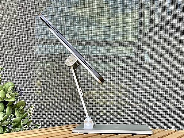 Kamera T90 Magic 懸浮磁吸支架開箱 (ifans 林小旭) (37).png