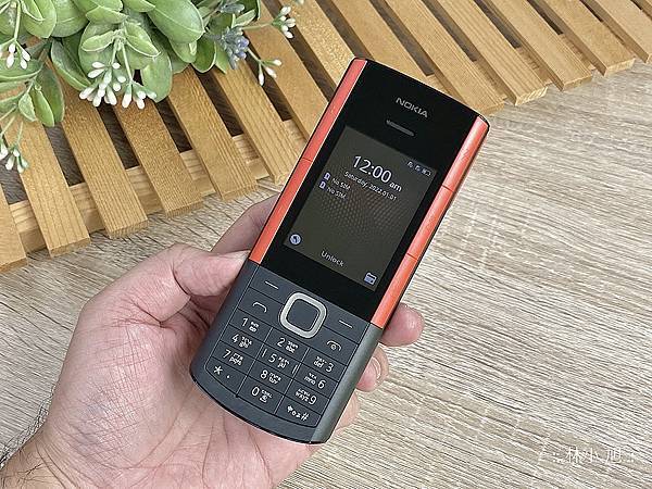 Nokia 5710 XpressAudio 開箱 (ifans 林小旭) (17).png