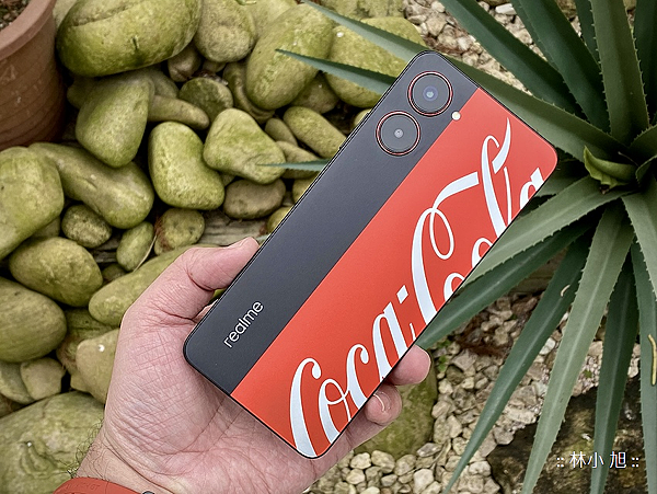 realme 10 Pro 5G Coca-Cola Edition 可口可樂限量版開箱 (林小旭) (1).png