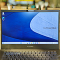 ASUS ExpertBook B5 (B5402CBA) 商用筆電開箱 (ifans 林小旭) (38).PNG