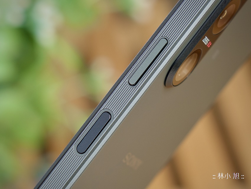 Sony Xperia 1 V 開箱 (林小旭) (13).png
