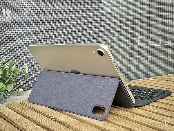 Kamera iPad 二代磁吸鍵盤保護套 KeyBoard Case T89s-F15-F16-F91-F22 開箱 (ifans 林小旭) (33).png