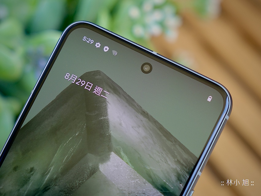 Google Pixel 8 智慧型手機開箱 (ifans 林小旭) (12).png