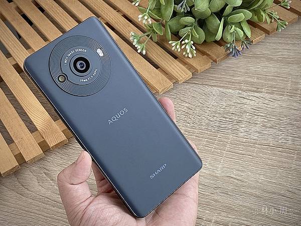 SHARP AQUOS R8s pro 夏普旗艦開箱 (ifans 林小旭) (5).jpg