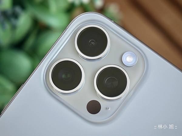 imos for iPhone 15 系列新機滿版玻璃保貼、藍寶石鏡頭貼、軍規防震殼與膜斯密碼全機包膜折扣優惠與開箱 (ifans 林小旭) (36).jpg