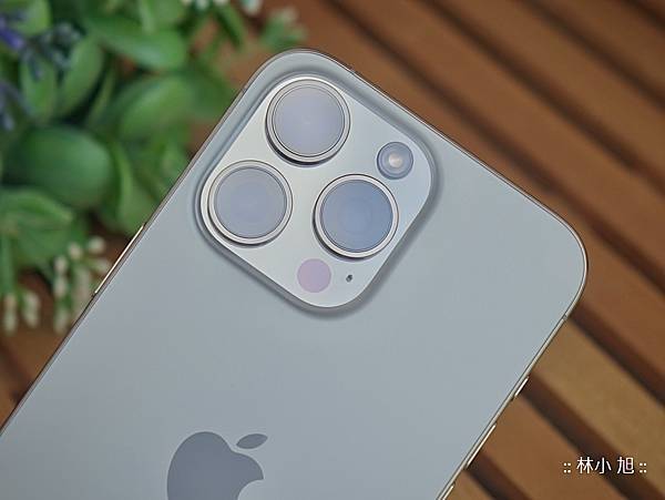 imos for iPhone 15 系列新機滿版玻璃保貼、藍寶石鏡頭貼、軍規防震殼與膜斯密碼全機包膜折扣優惠與開箱 (ifans 林小旭) (44).jpg