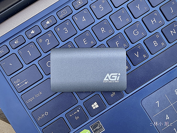 AGI 亞奇雷 ED198 外接式固態硬碟 2TB 開箱 (ifans 林小旭) (14).png