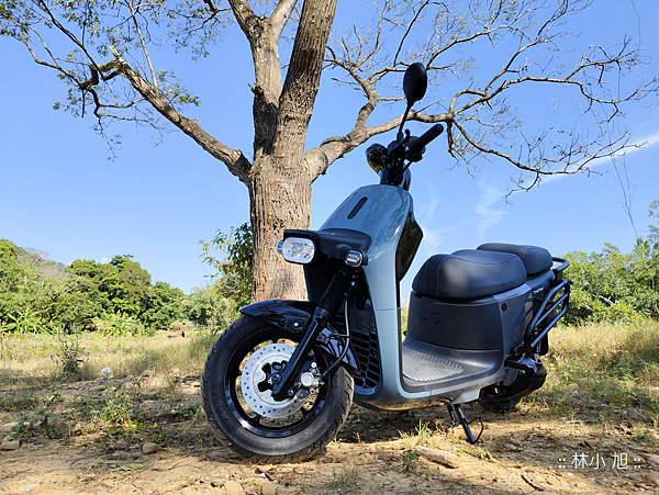 Gogoro CrossOver 二輪界跨界休旅電動機車試駕 (ifans 林小旭) (11).png