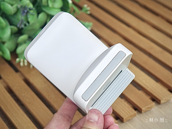vivo 第二代 50W 立式無線充電座開箱 (ifans 林小旭) (19).png