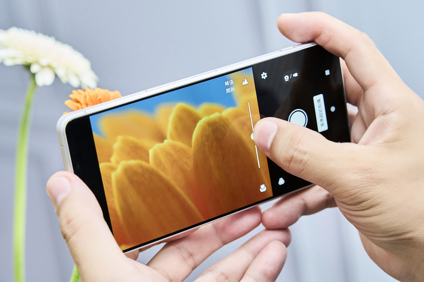圖說七、Xperia 1 VI 全新長焦微距功能對焦距離最近僅約4公分，輕鬆實現超越肉眼的極致影像作品。.png