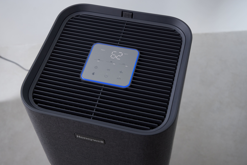 圖說：Honeywell太空機內建創新「多參數偵測科技」，即時顯示並掌控空氣品質狀況，對抗看不見的空汙威脅.png