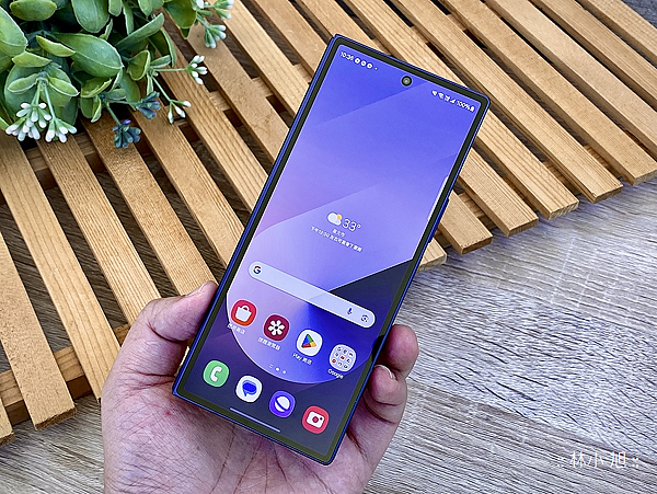 三星 Samsung Galaxy Z Fold6 摺疊手機開箱 (ifans 林小旭) (30).png