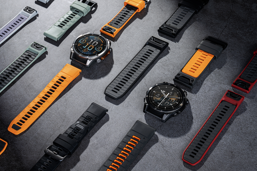 Garmin fēnix 8 推出三色(石墨灰、火花橙、奶油金)、三種尺寸(43mm、47mm、51mm)及雙面混色錶帶.png