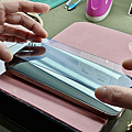 imos for iPhone 16 全系列防護藍寶石低藍光護眼螢幕玻璃保護貼、藍寶石鏡頭保護貼、軍規防摔保護殼開箱 (ifans 林小旭) (16).png